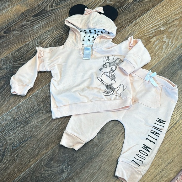 12m Disney Baby Pink Minnie Mouse Ears Matching Set - Picture 1 of 4